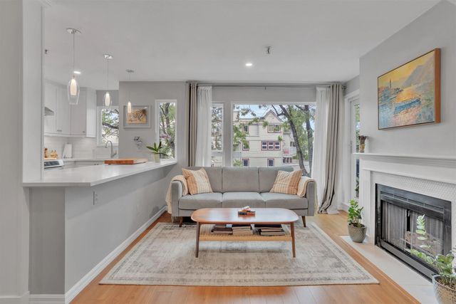 2020 W 8th Avenue 315, Vancouver