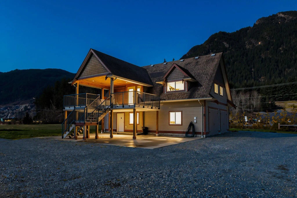 5260 Mccallum Road, Agassiz