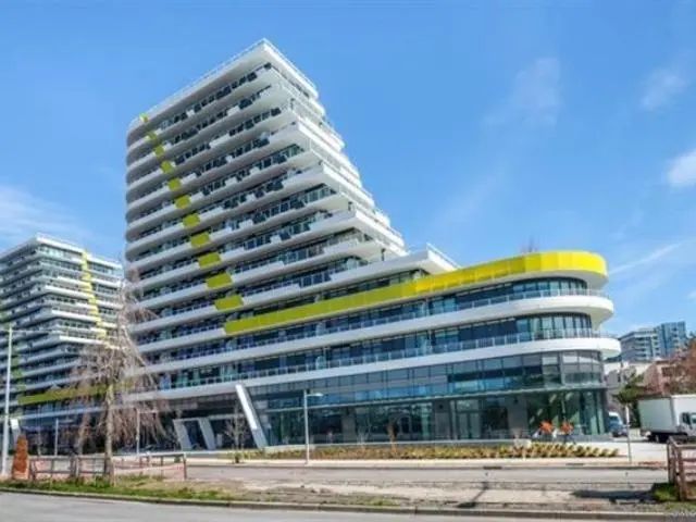 5766 Gilbert Road 1801, Richmond