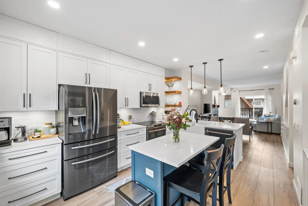 2000 Panorama Drive 142, Port Moody