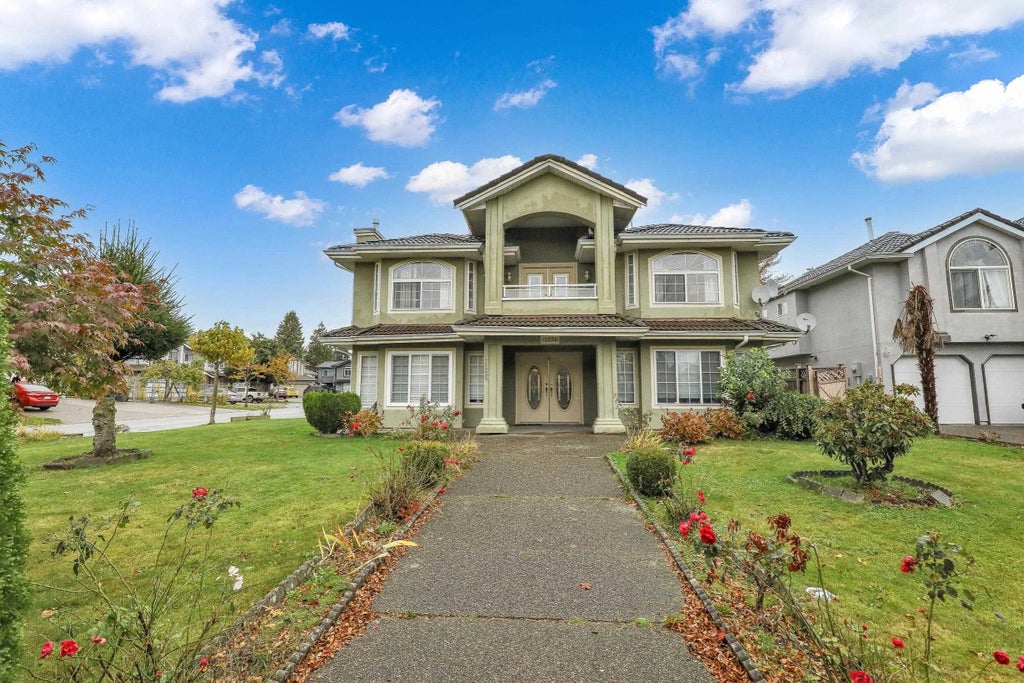 12255 64a Avenue, Surrey