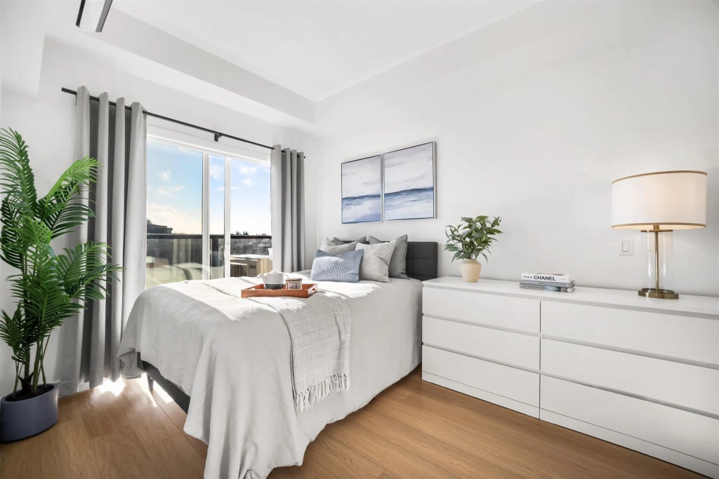 2331 Kelly Avenue 404, Port Coquitlam