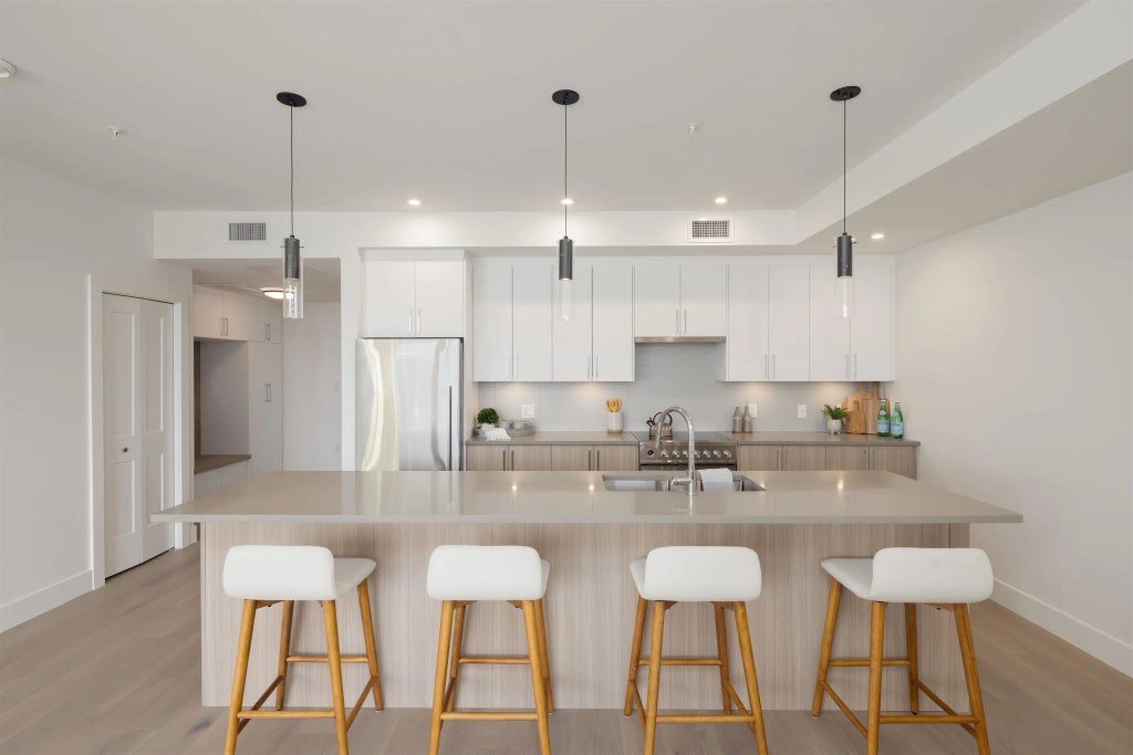 3405 Mamquam Road 101, Squamish