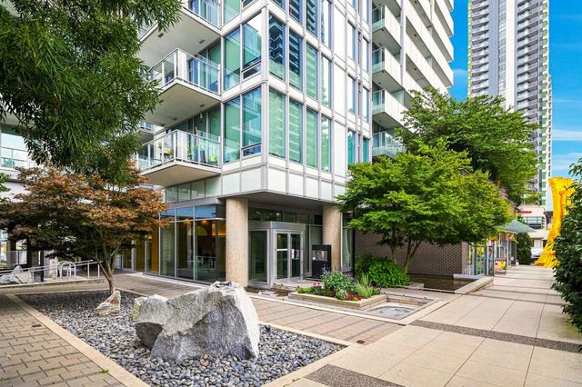 8131 Nunavut Lane 2409, Vancouver