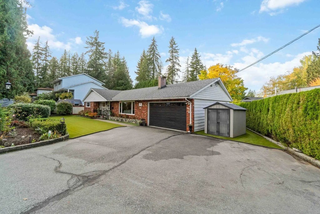 660 Gatensbury Street, Coquitlam