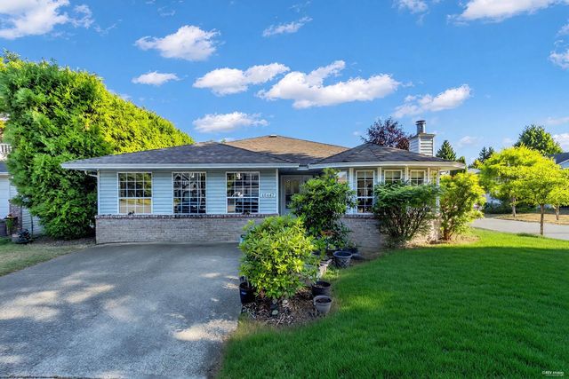 15447 92a Avenue, Surrey