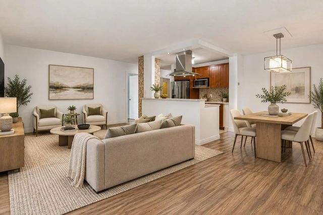2020 Fullerton Avenue 603, North Vancouver