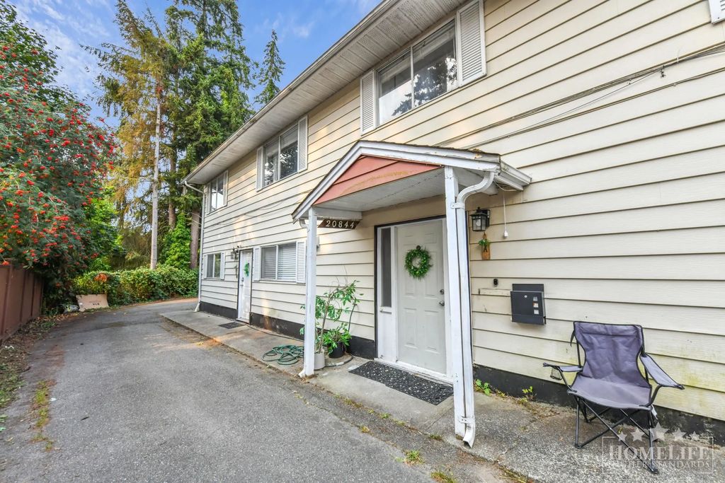 20844 Douglas Crescent B, Langley
