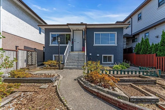2168 Renfrew Street, Vancouver