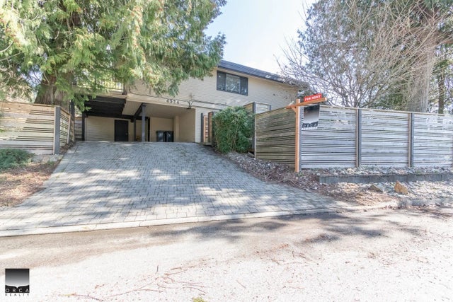 4524 Marineview Crescent, North Vancouver
