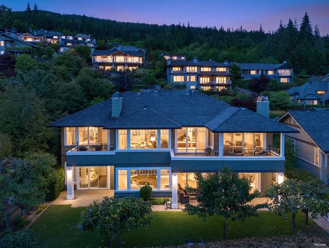 2673 Folkestone Way, West Vancouver