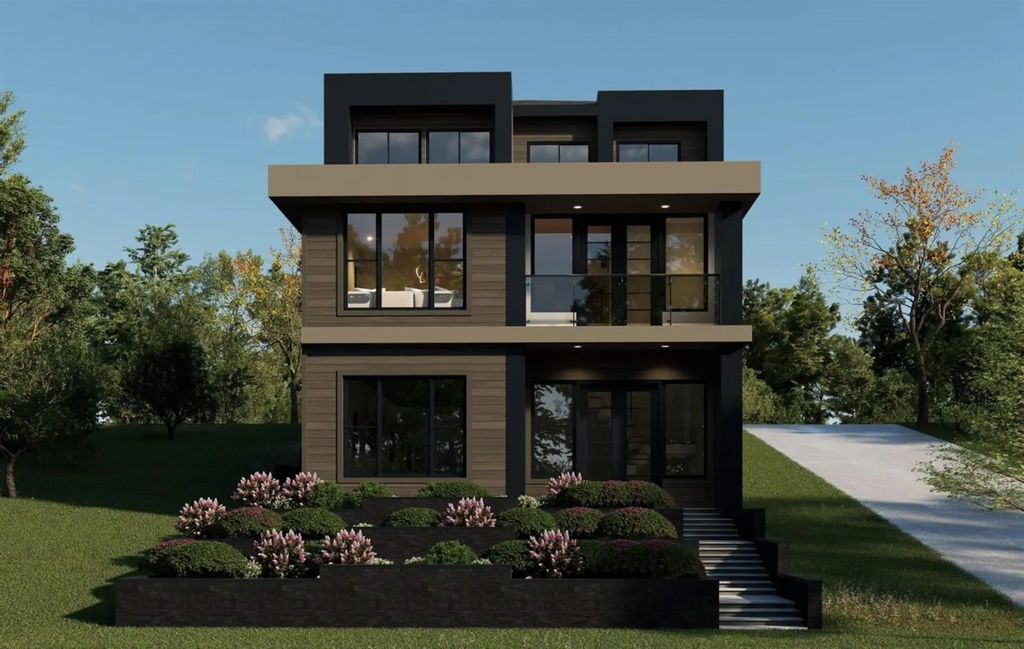 17318 104 Avenue, Surrey