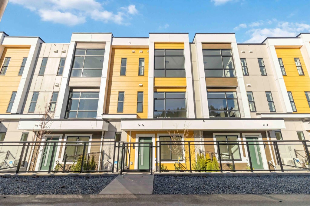 46150 Thomas Road 215, Chilliwack