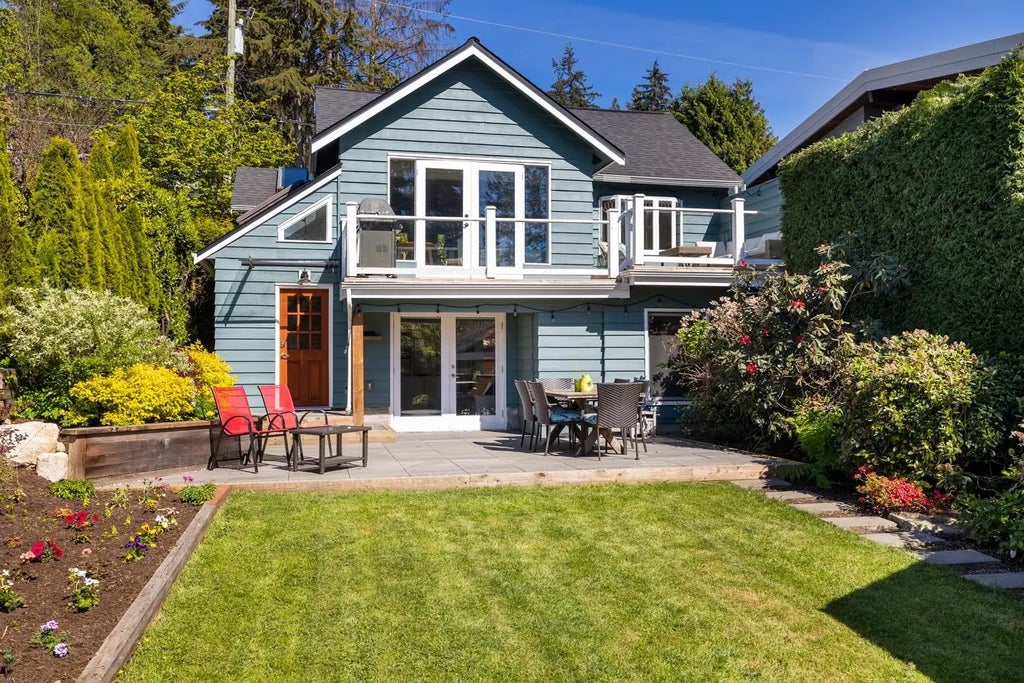 3841 Lonsdale Avenue, North Vancouver