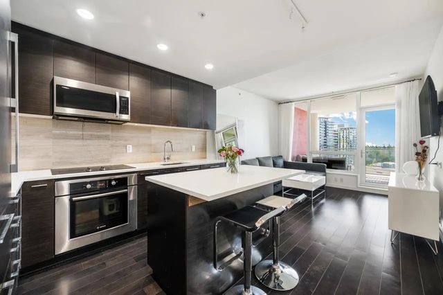5728 Berton Avenue 1103, Vancouver