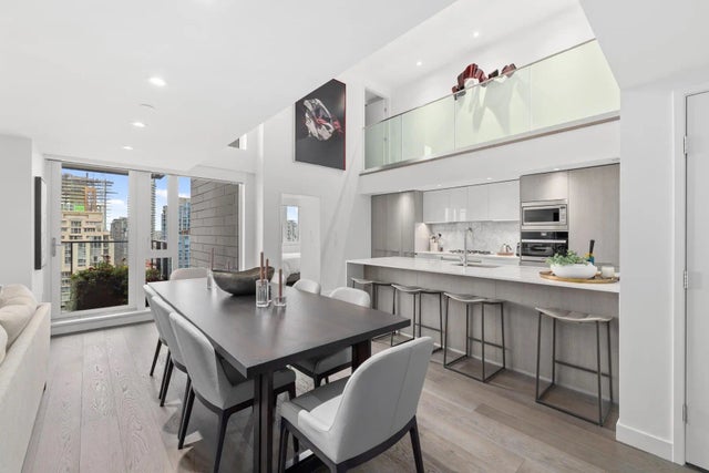 1111 Richards Street 2208, Vancouver