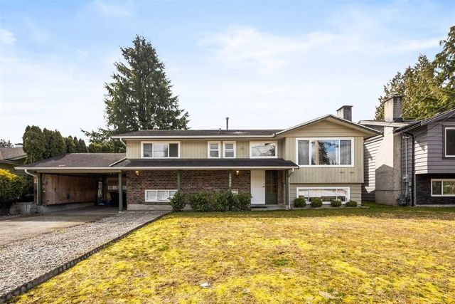 19486 117 Avenue Basement, Pitt Meadows