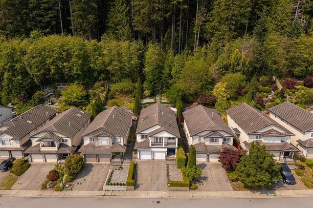 3017 Maplewood Court, Coquitlam