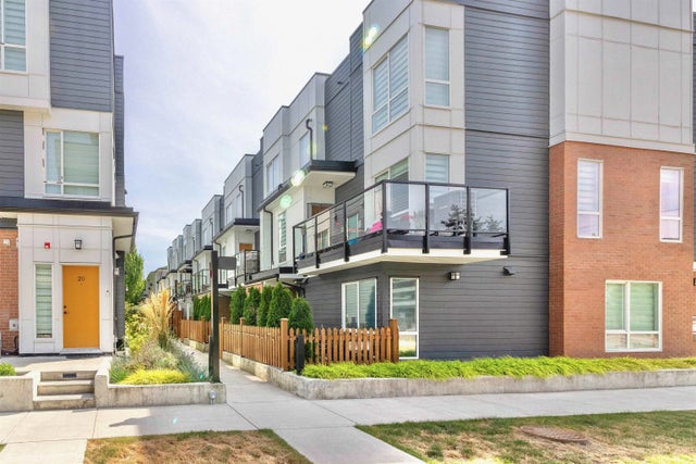 18855 72 Avenue 31, Surrey