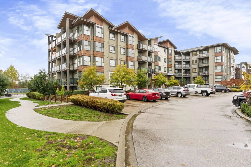 7809 209 Street 306, Langley