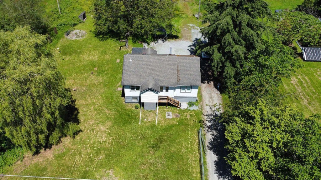 24611 Dewdney Trunk Road, Maple Ridge