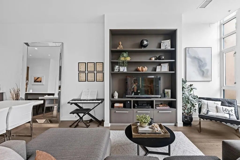 230 W 1 Avenue, Vancouver