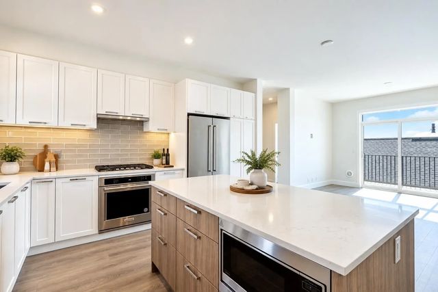 1310 Mitchell Street 127, Coquitlam