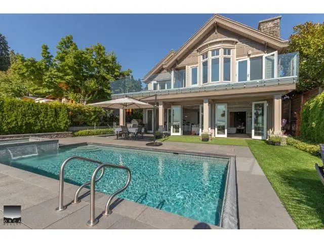 4460 Ross Crescent, West Vancouver