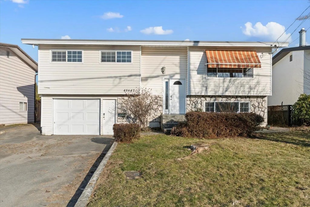 45647 Reece Avenue, Chilliwack
