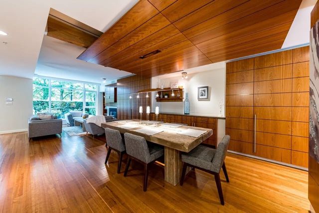 1281 W Cordova Street Th20, Vancouver