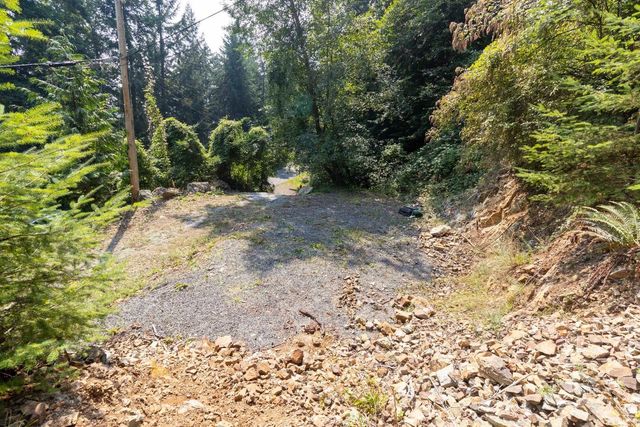 750 Taylor Road, Bowen Island