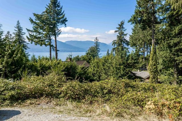 475 Bayview Road, Lions Bay