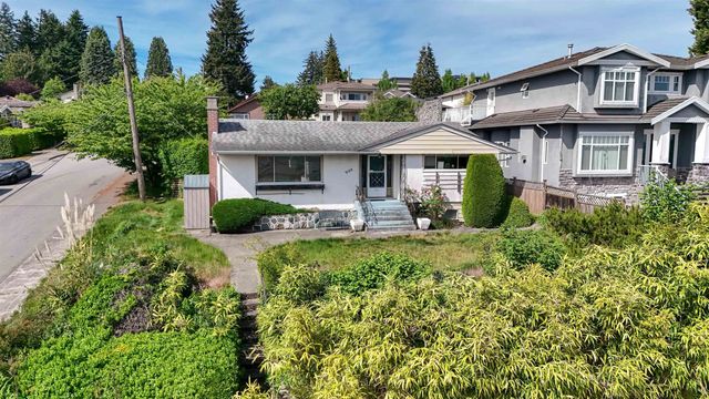 5105 Mckee Street, Burnaby