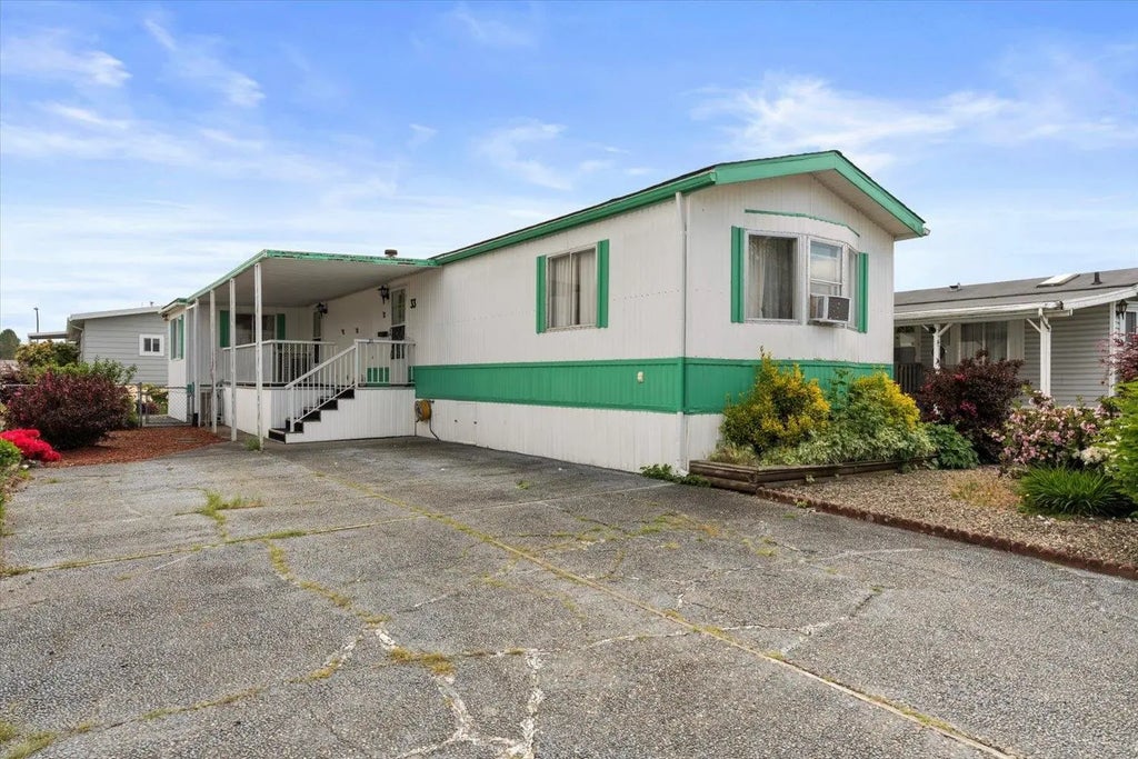 9055 Ashwell Road 33, Chilliwack