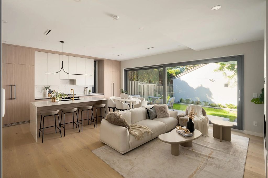 2941 W 29th Avenue 2, Vancouver