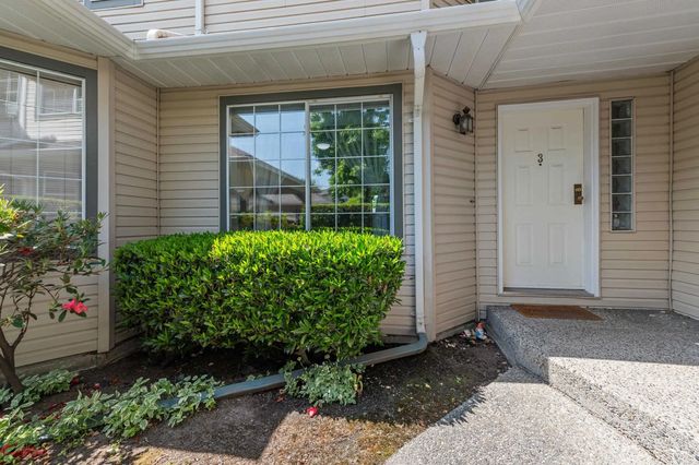 5760 174 Street 3, Surrey