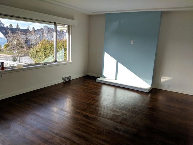 6598 Doman Street, Vancouver