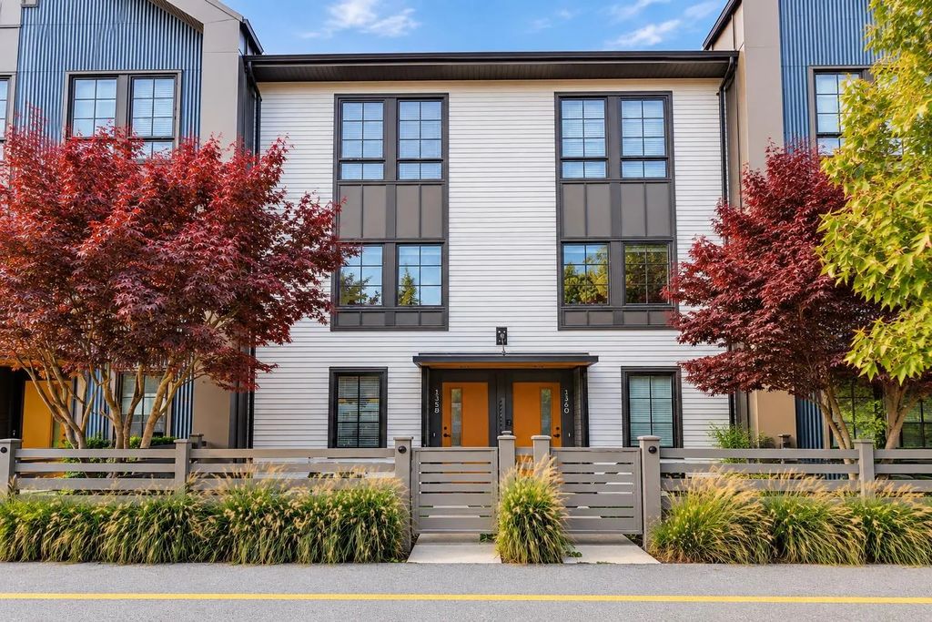 1358 Peakside Place, Squamish