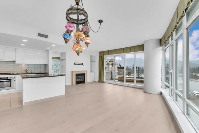 1616 Bayshore Drive 1602, Vancouver