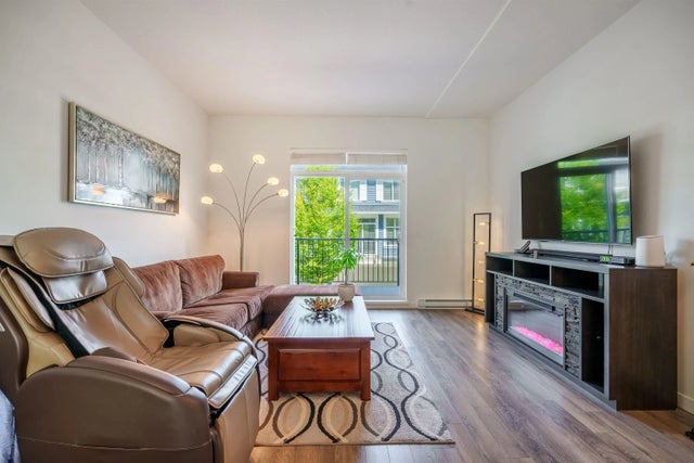 15268 28 Avenue 30, Surrey