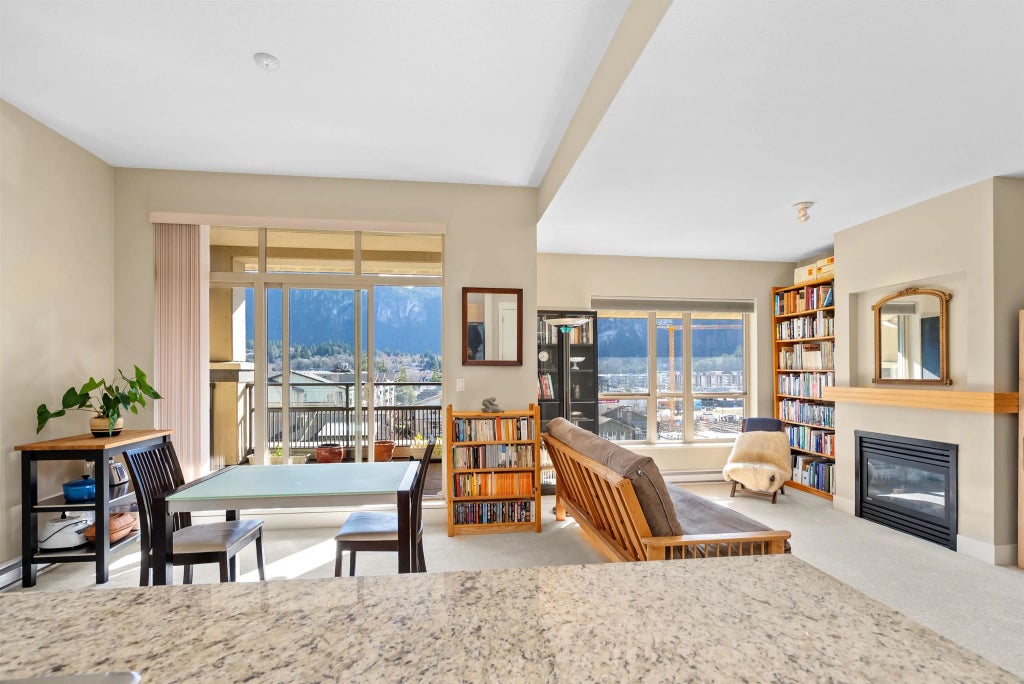 1211 Village Green Way 602, Squamish