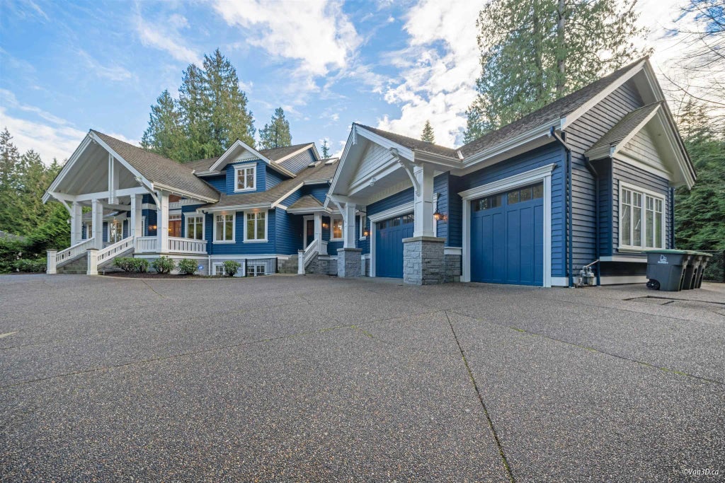 13464 Vine Maple Drive, Surrey