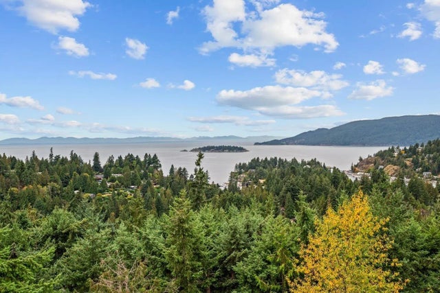 5532 Westhaven Road, West Vancouver