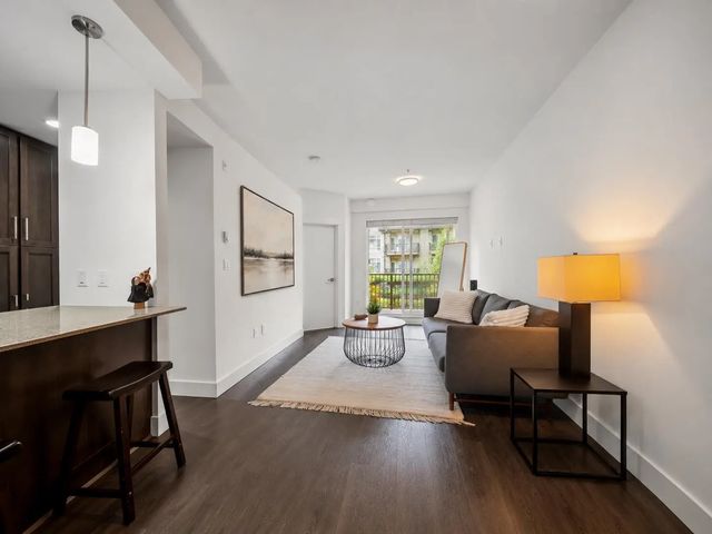 2465 Wilson Avenue 305, Port Coquitlam
