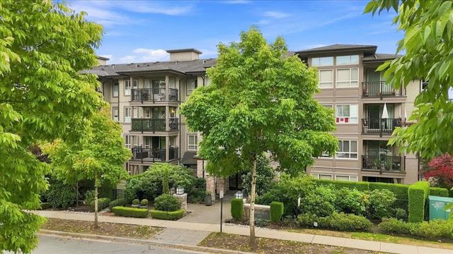 3156 Dayanee Springs Boulevard 312, Coquitlam
