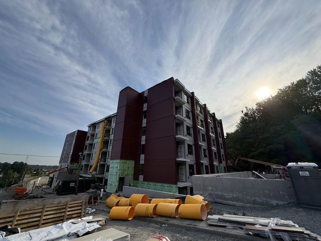 7375 Horne Street 403, Mission