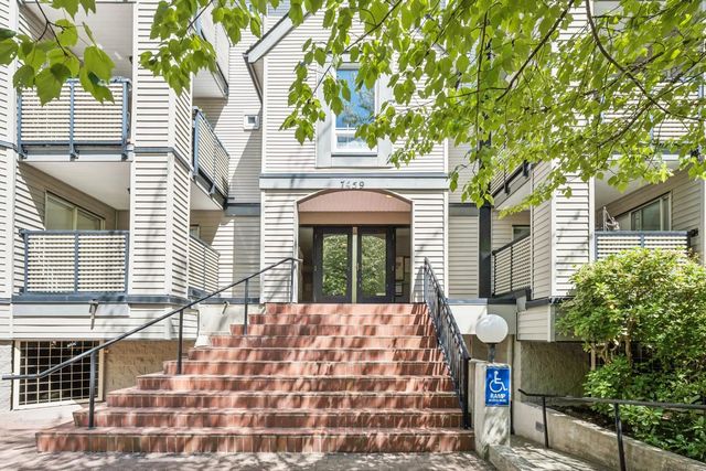 7459 Moffatt Road 305, Richmond