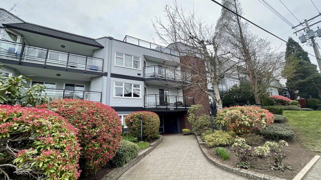 1273 Merklin Street 203, White Rock