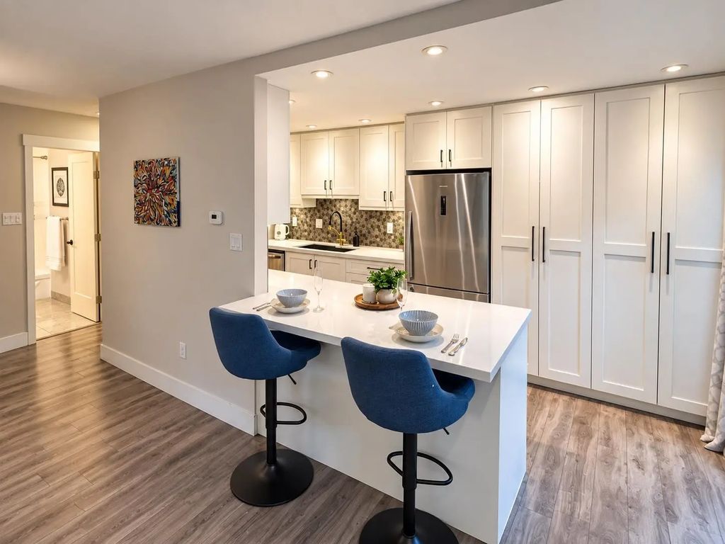 1345 W 15th Avenue 317, Vancouver