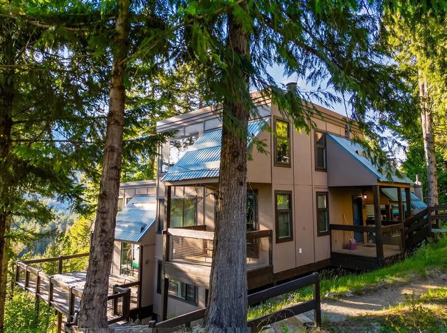 2400 Cavendish Way 15, Whistler
